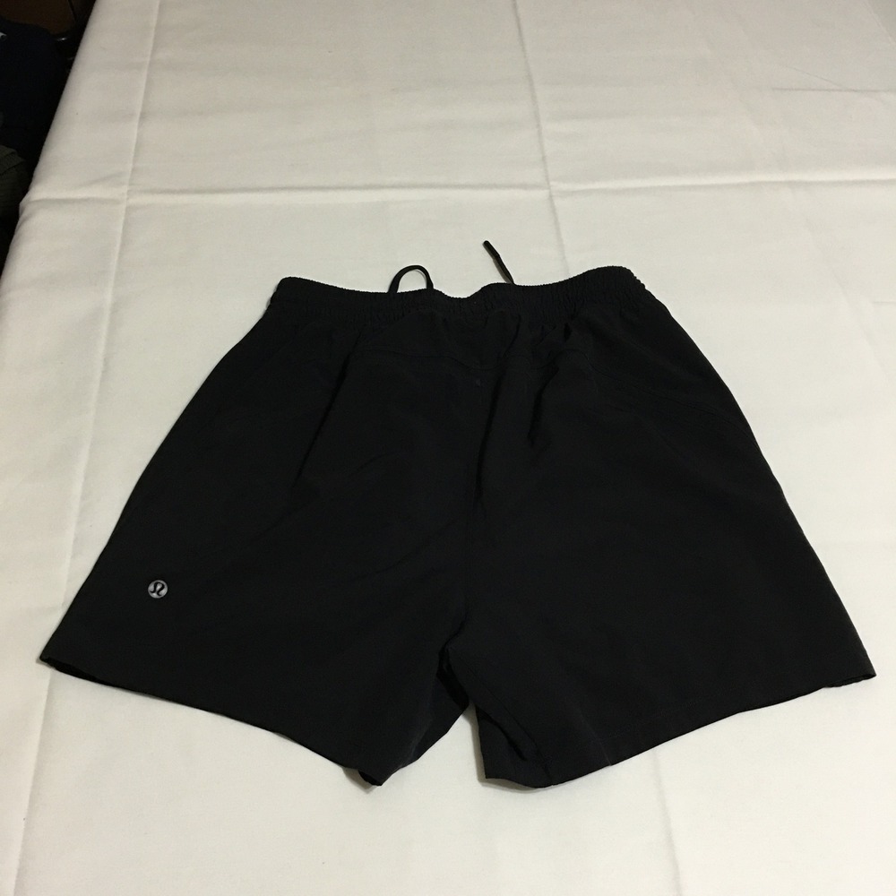 Lululemon Pace Breaker Linerless Shorts Mens Small Black Athletic Gym Running